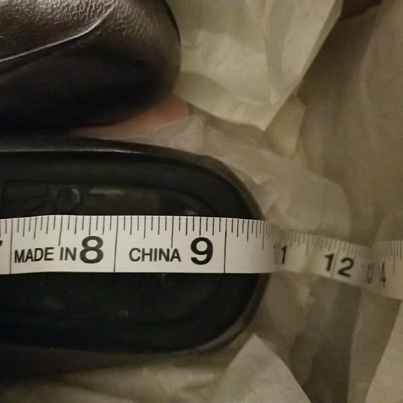 GH BASS & Co. Silver Metallic Genuine Leather Ballet-Style Flats size 6 US - Picture 9 of 11